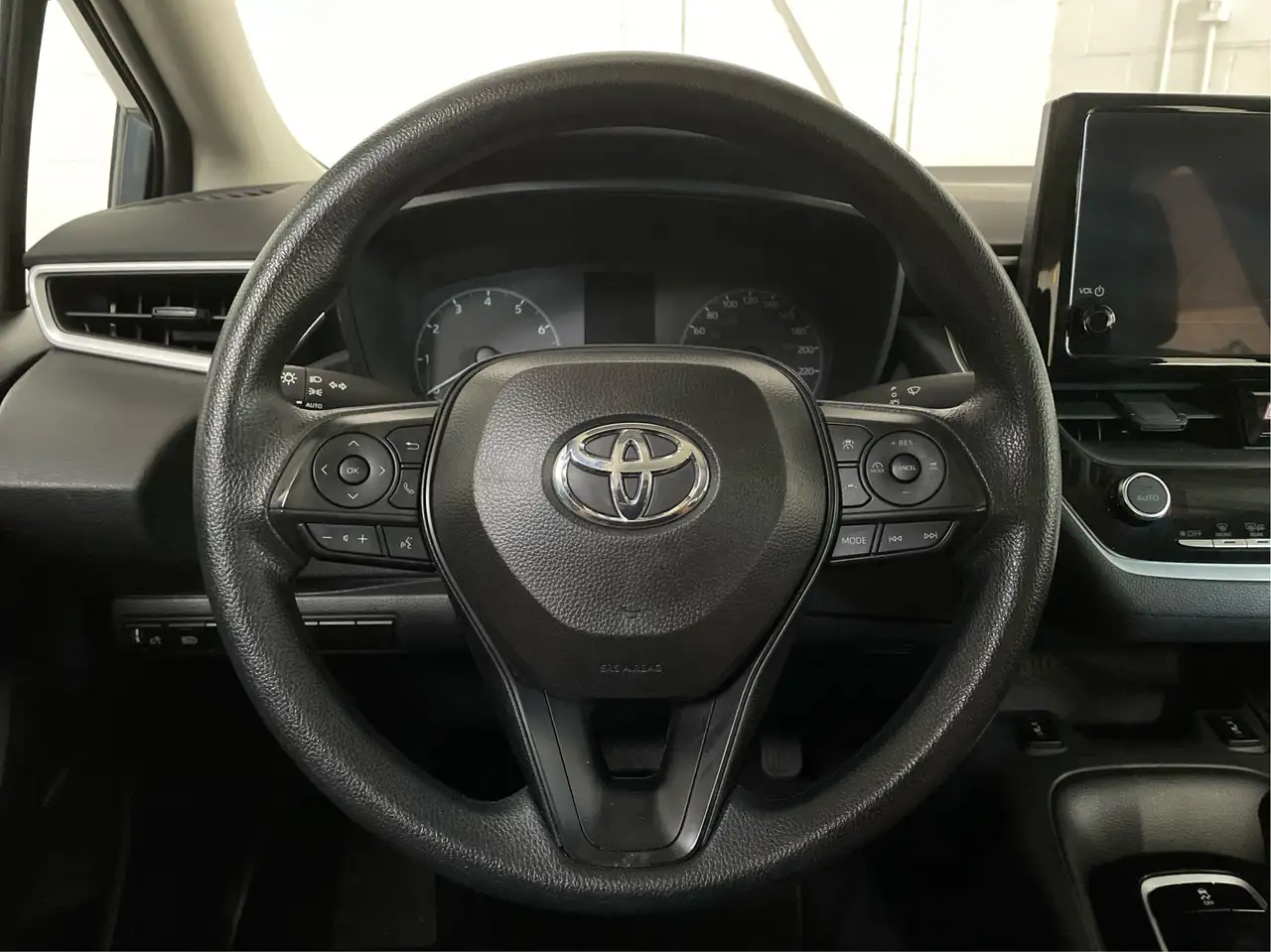 Toyota Corolla снимка Toyota Corolla