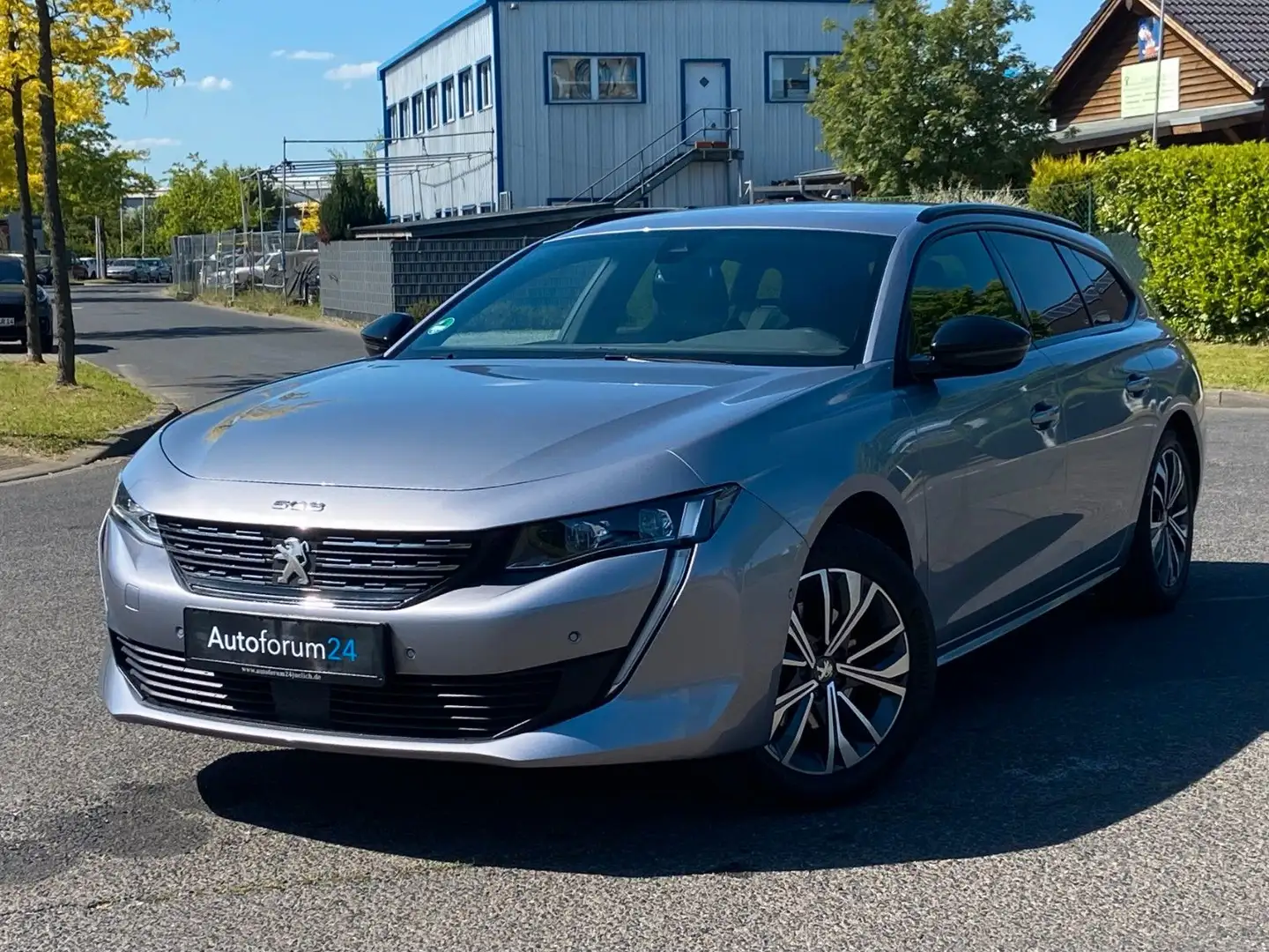 Peugeot 508 SW Allure Pack*LED*Autom.*Navi*Kamera*1.Hand Grau - 1