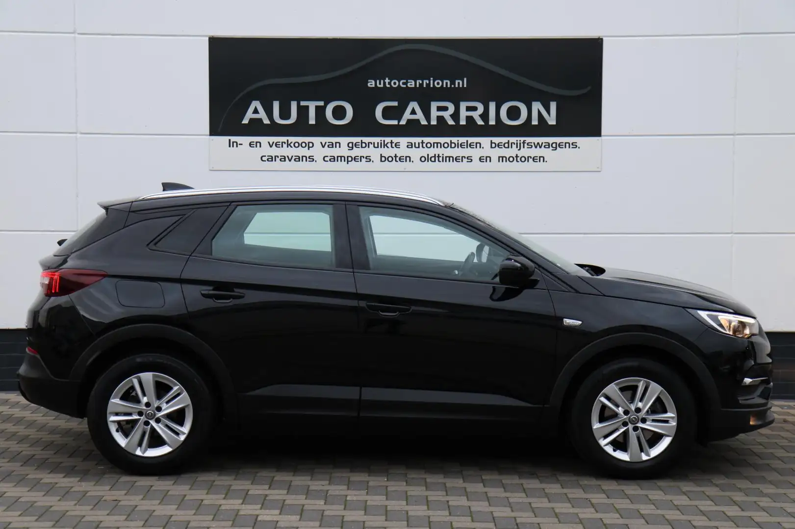 Opel Grandland X 1.2 Turbo Navi Cruise Carplay Trekhaak !! Zwart - 2