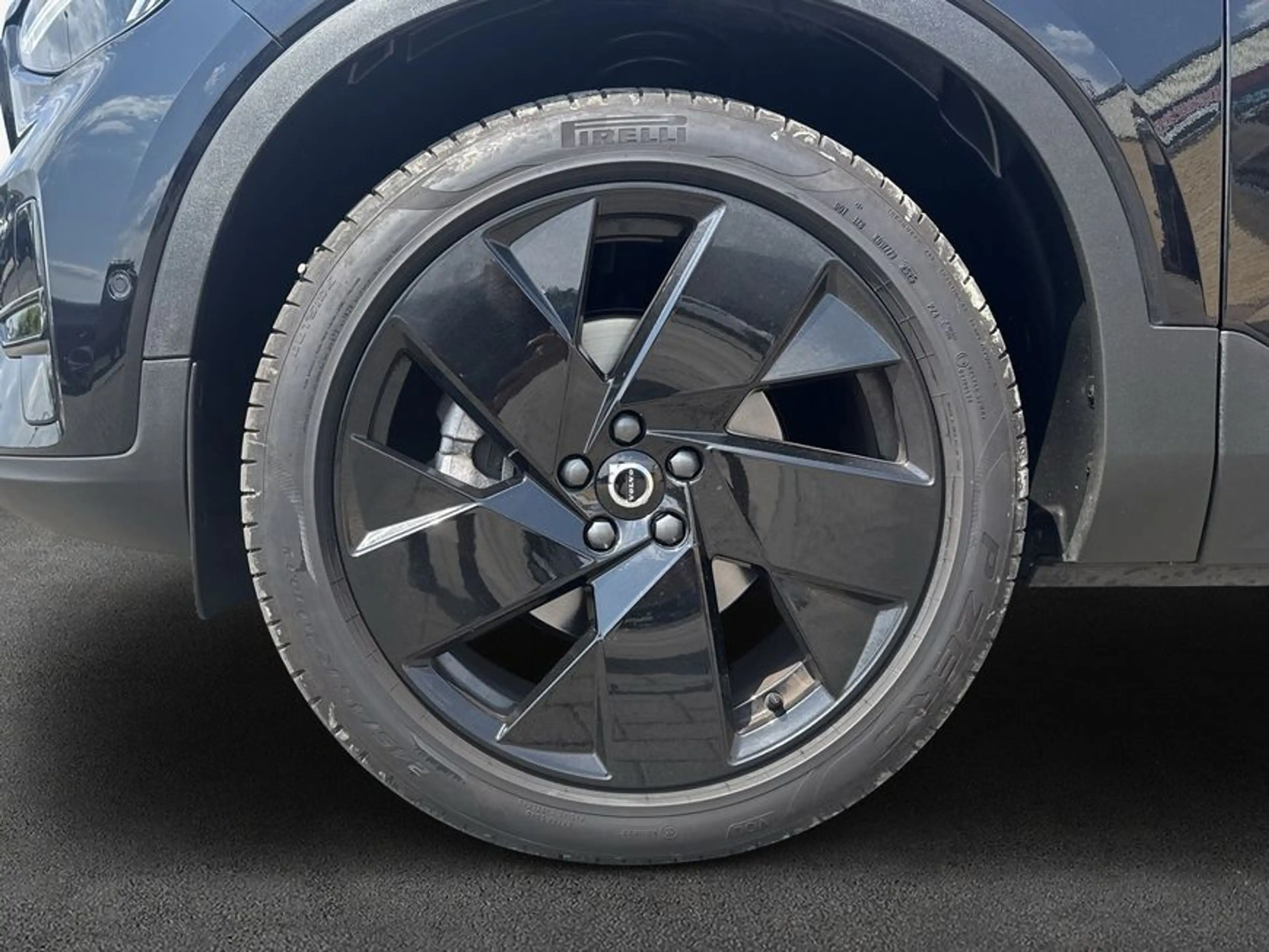 Volvo XC40 XC40 B3 DKG Plus Black-Edition DKG 360° Pilot BLIS — photo 7