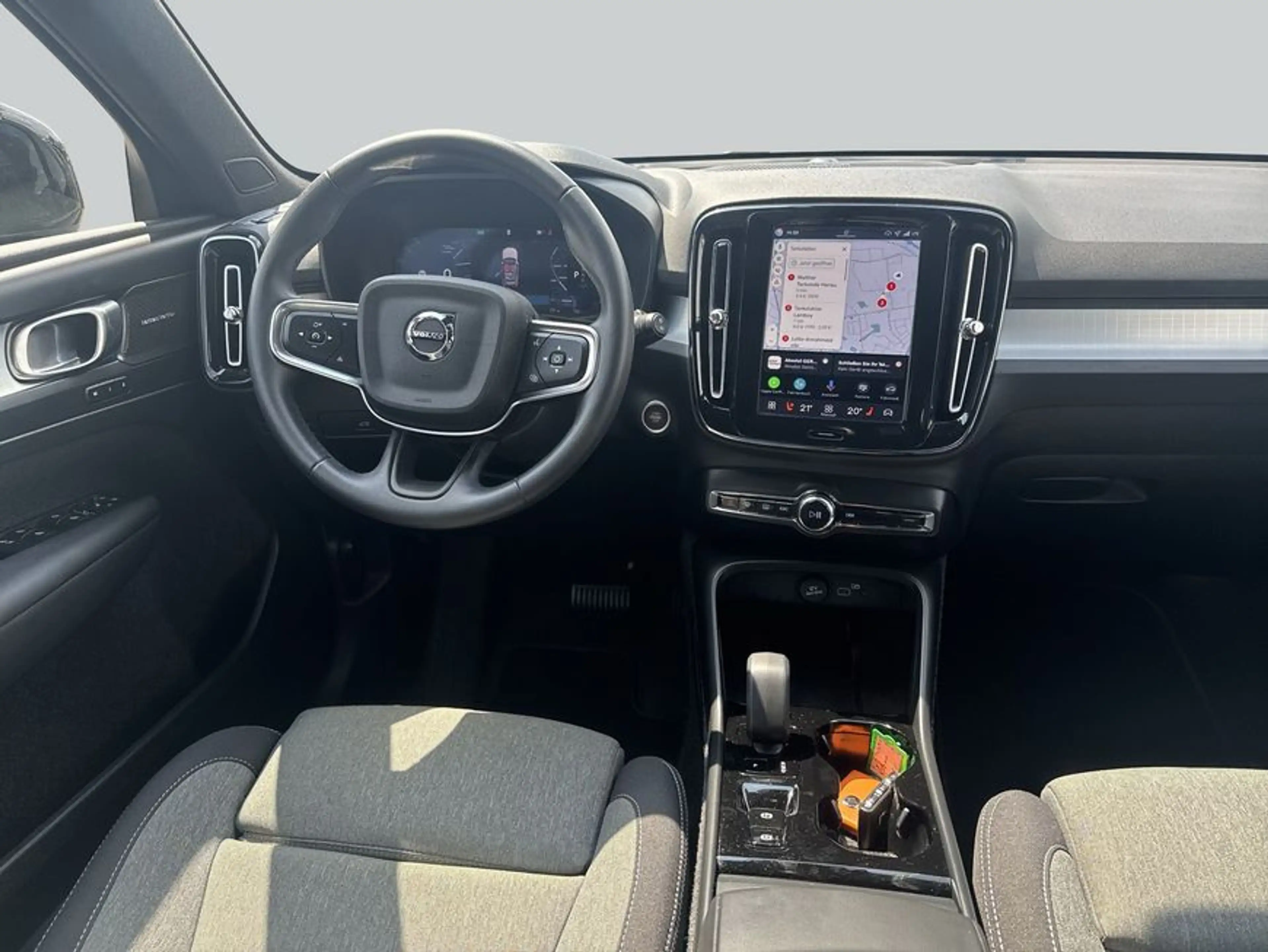 Volvo XC40 XC40 B3 DKG Plus Black-Edition DKG 360° Pilot BLIS — photo 13
