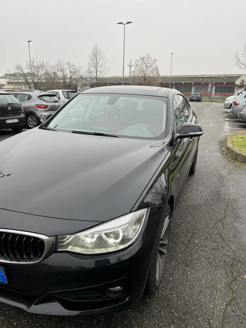 BMW 318 318d Gran Turismo Sport auto Negru - 2