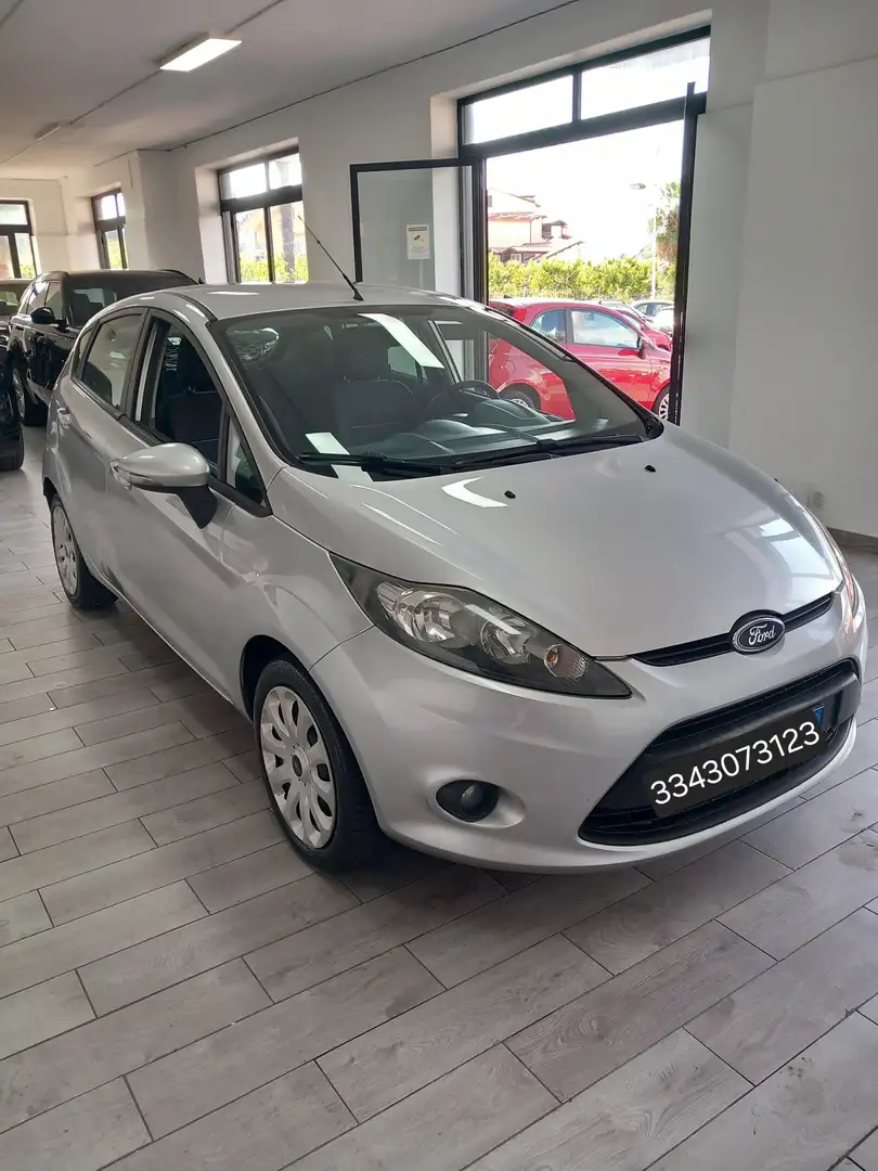 Ford Fiesta 5p 1.2  Titanium Business Gpl - 1