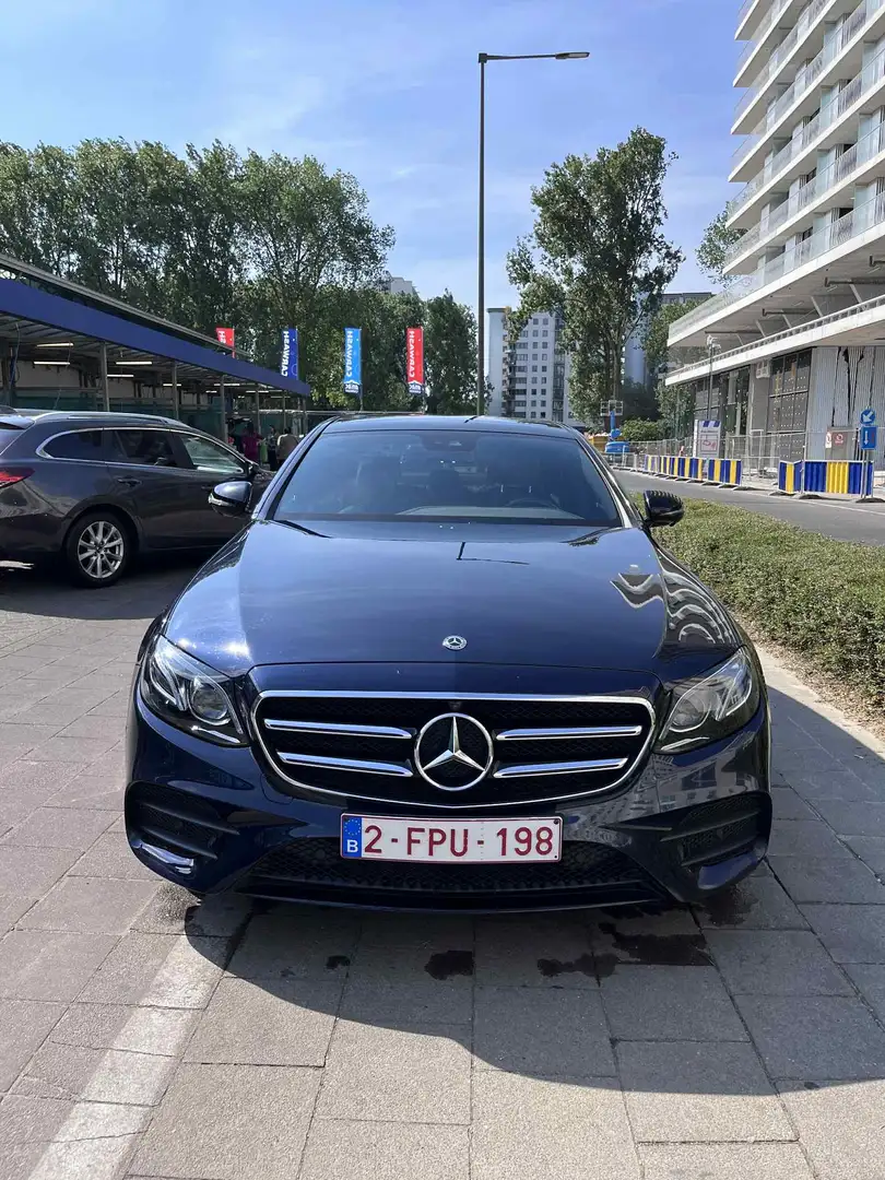 Mercedes-Benz E 220 d Business Solution AMG - 2