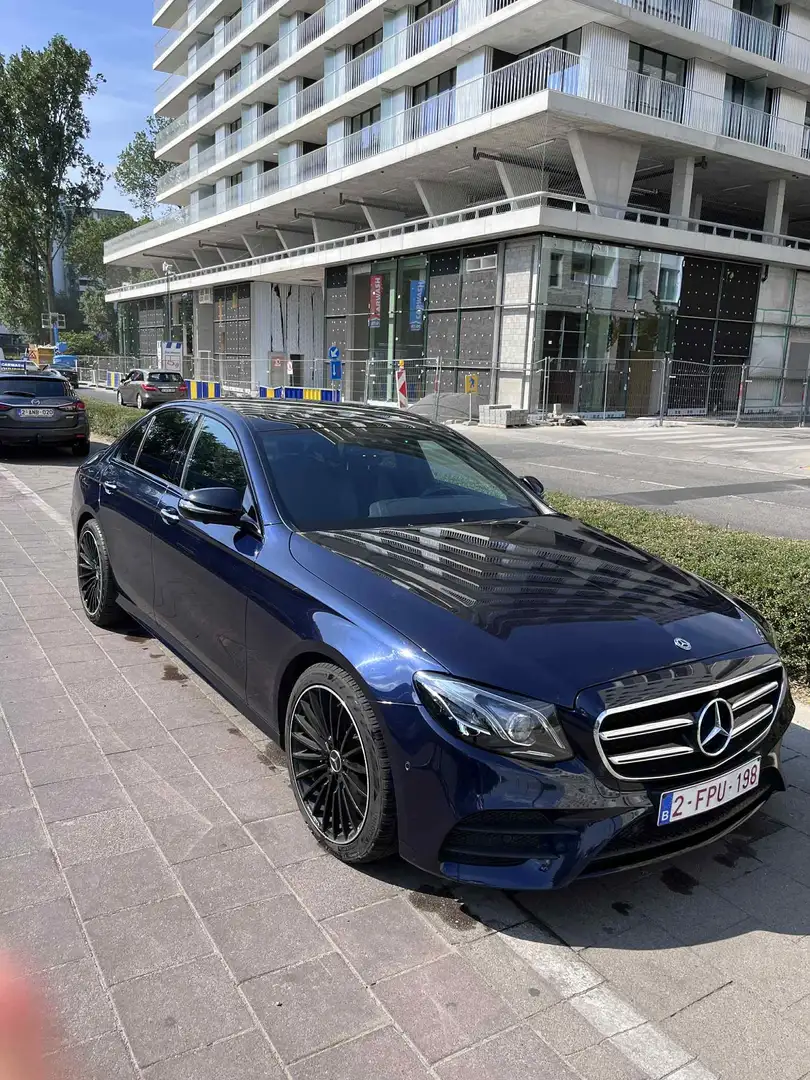 Mercedes-Benz E 220 d Business Solution AMG - 1