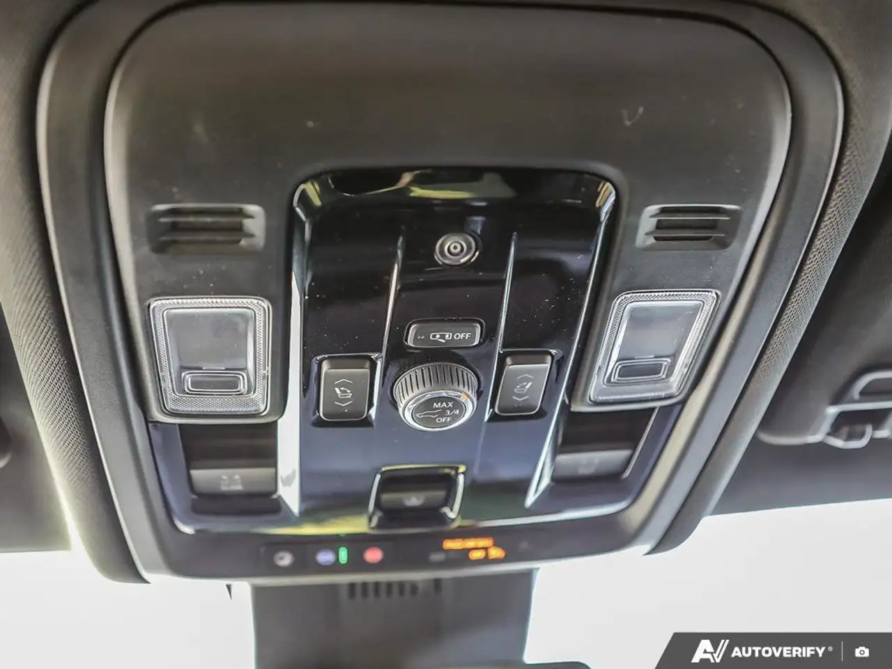 Chevrolet Tahoe снимка Chevrolet Tahoe