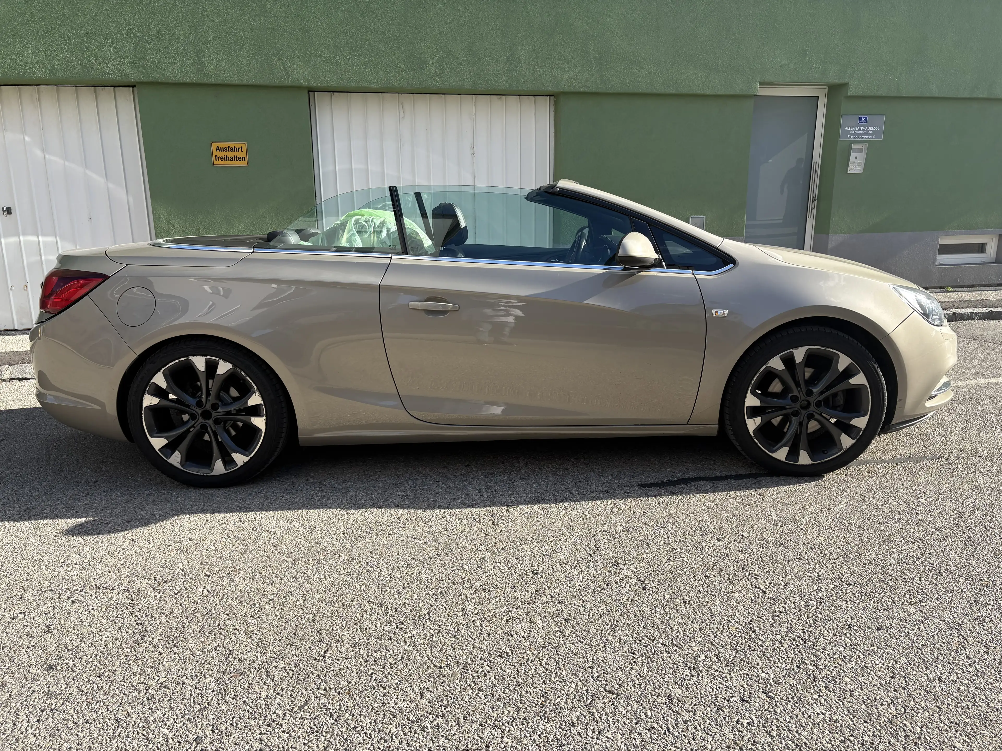 Opel Cascada 1,4 Turbo Ecoflex Cosmo Start/Stop System — photo 2