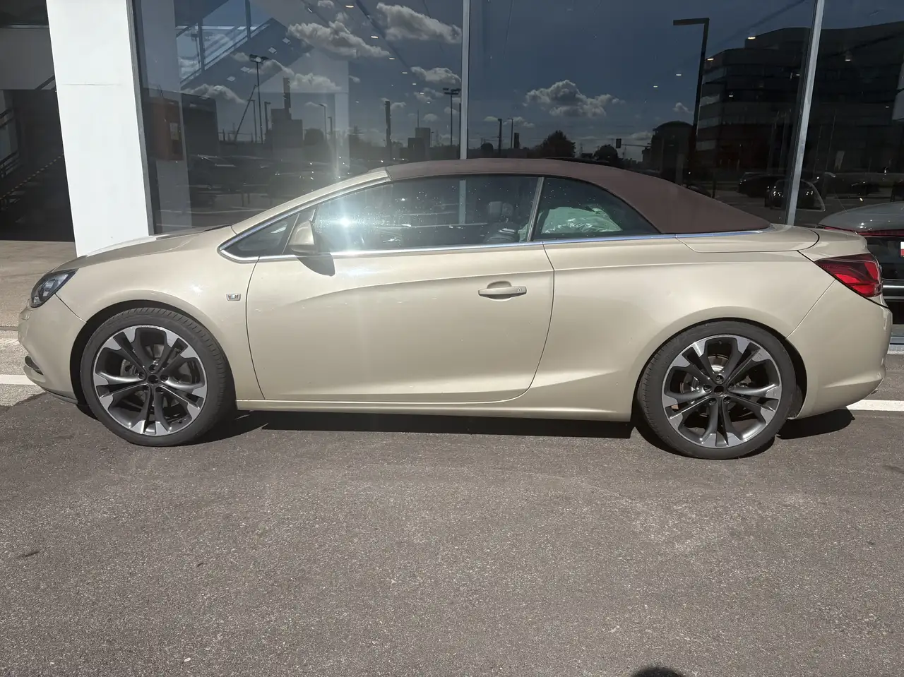 Opel Cascada