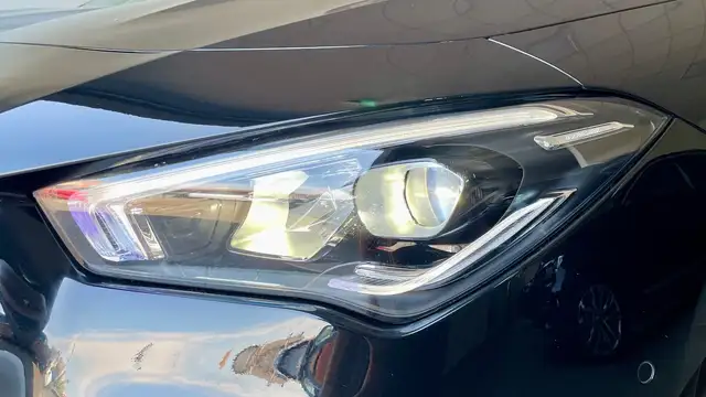 Mercedes-Benz CLA view 5
