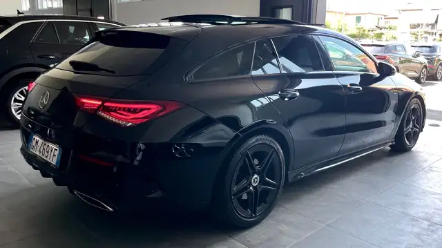 Mercedes-Benz CLA view 9