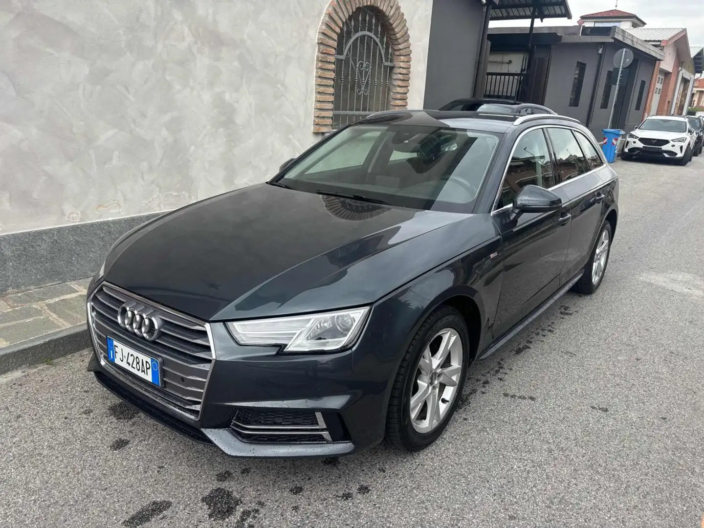 Audi A4 Avant 2.0 TDI 150 CV S tronic S line km REALI Gris - 1