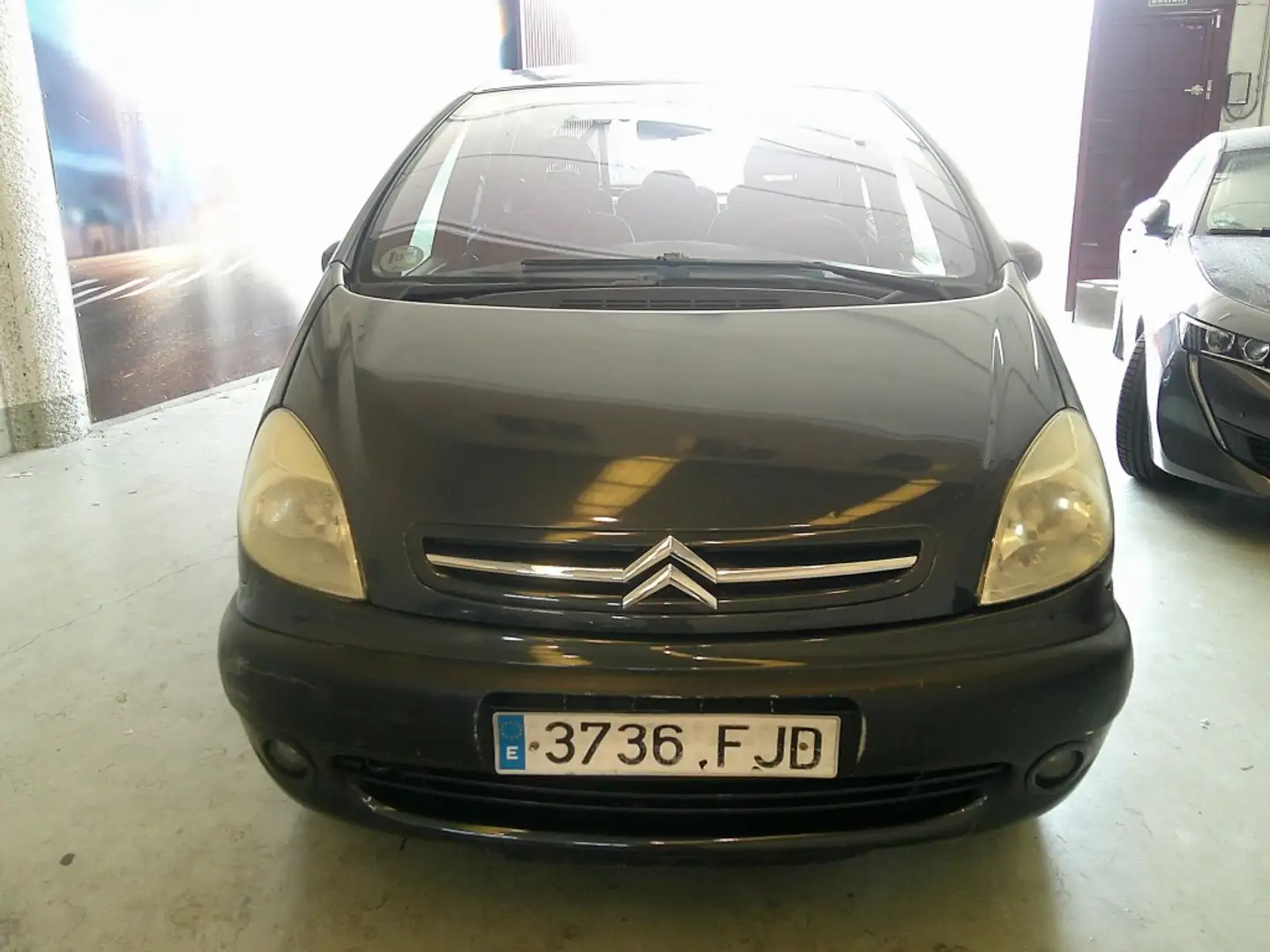 Citroen Xsara Picasso 1.6HDi SX Top 92 Grijs - 1