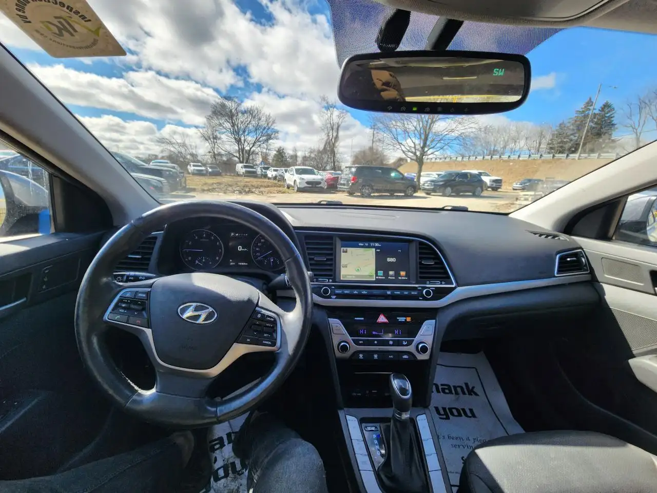 Hyundai ELANTRA снимка Hyundai ELANTRA