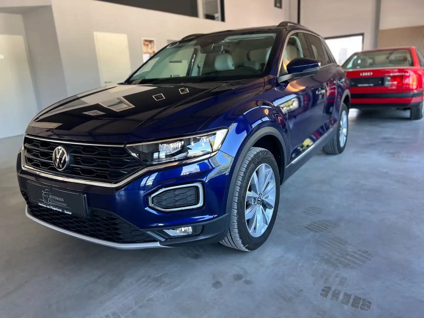 Volkswagen T-Roc 1.5 TSI Style Pano/LED/ACC/SHZ/Navi/Leder Bleu - 1