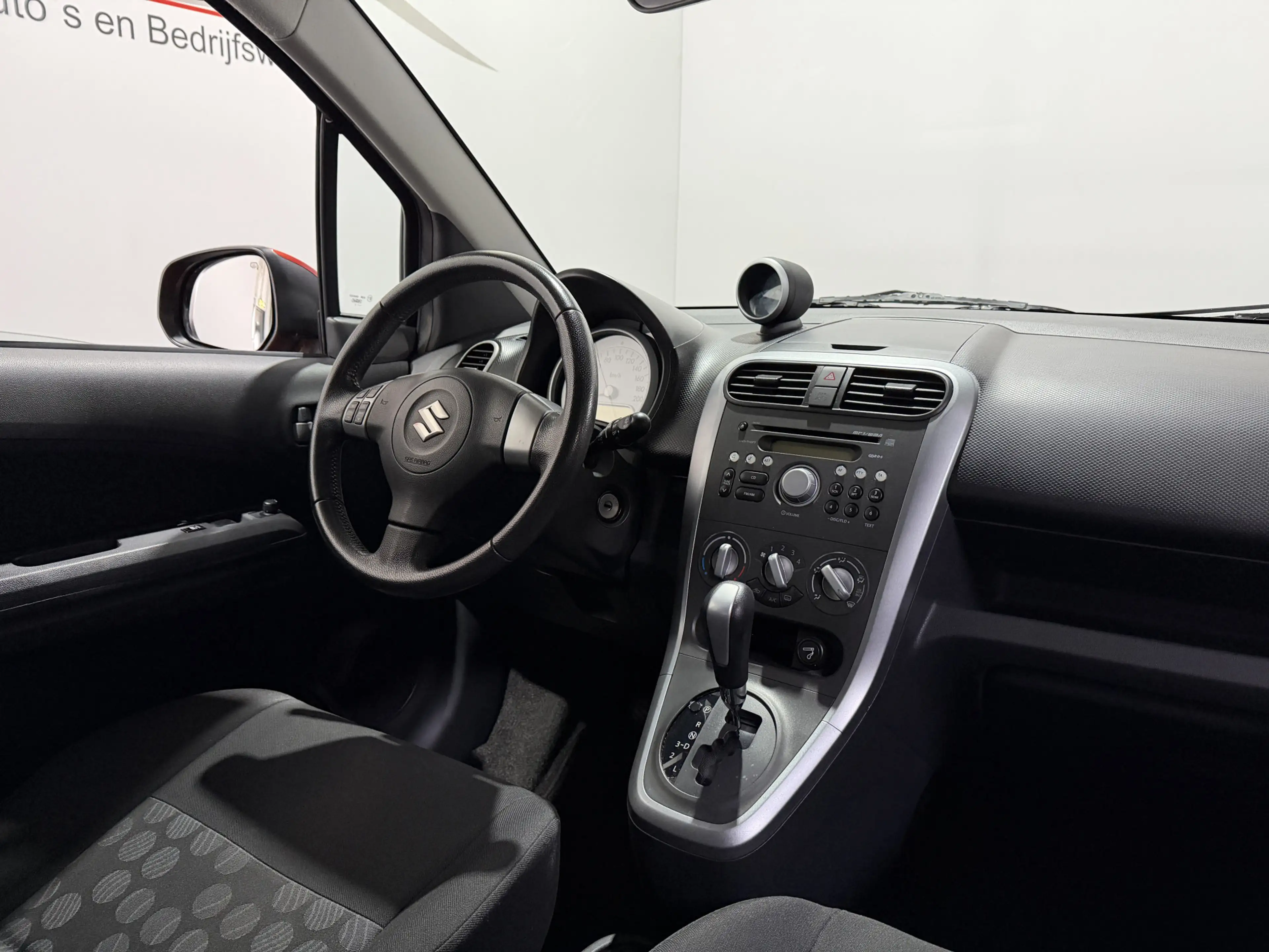 Suzuki Splash 1.2 Exclusive - Automaat - NAP - Airco / Radio cd — photo 3