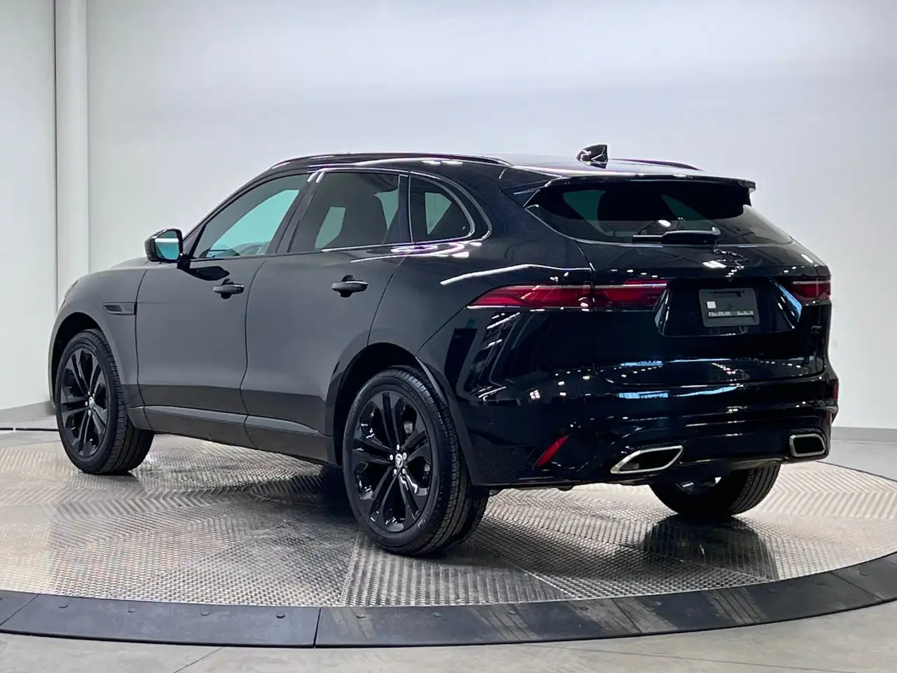 Jaguar F-Pace снимка Jaguar F-Pace