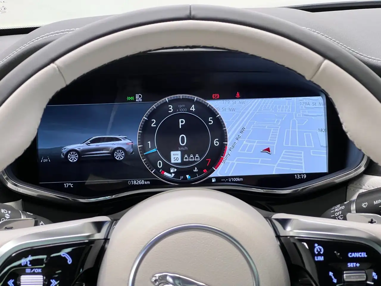 Jaguar F-Pace снимка Jaguar F-Pace