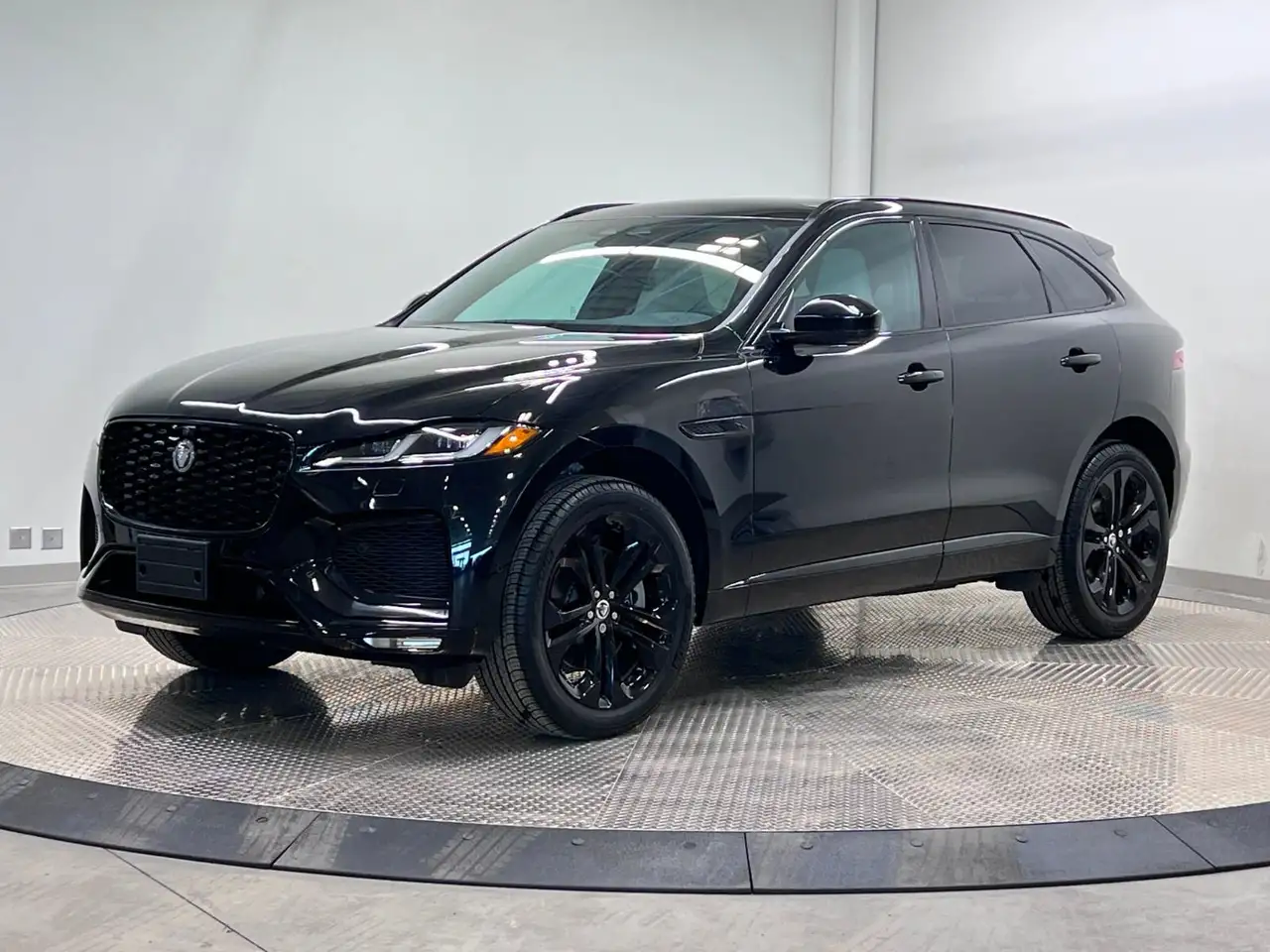 Jaguar F-Pace снимка Jaguar F-Pace