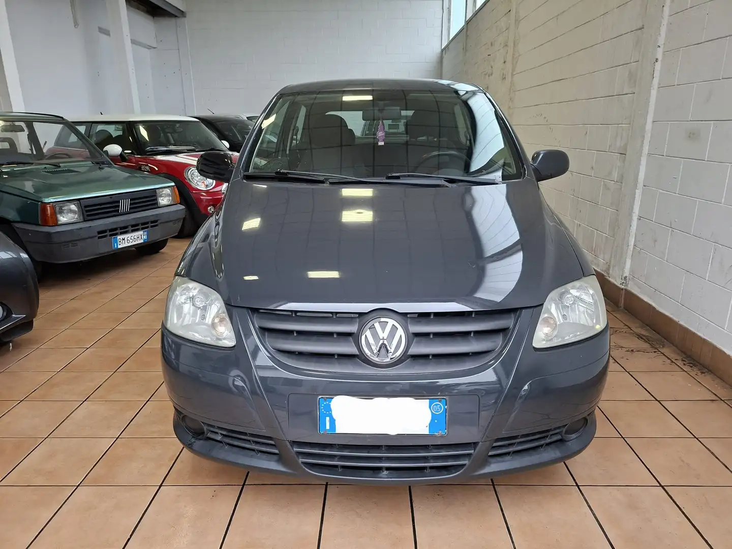 Volkswagen Fox Fox 1.2 Sport, adatta anche a neop, E4. Gris - 1