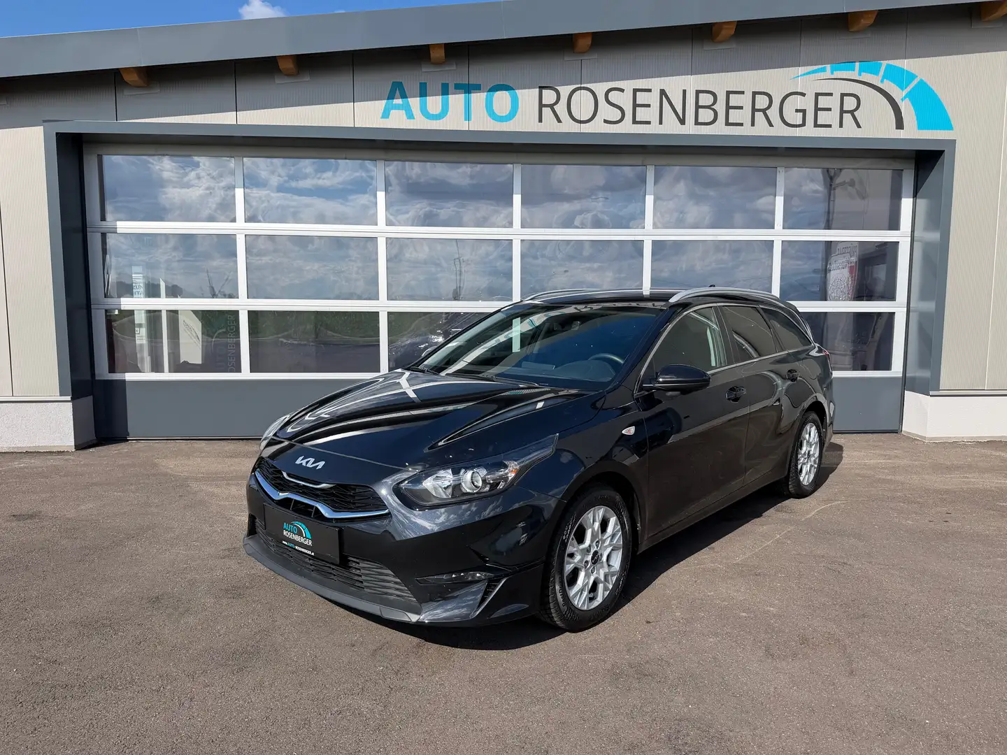 Kia Ceed SW / cee'd SW 1.6 CRDi*(48V Mild-Hybrid)RFK*NAVI*8-fach*PDC*uvm Schwarz - 1