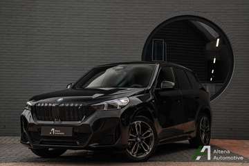 xDrive30 64,7 kWh M-sport, BTW, Harman Kardon, com