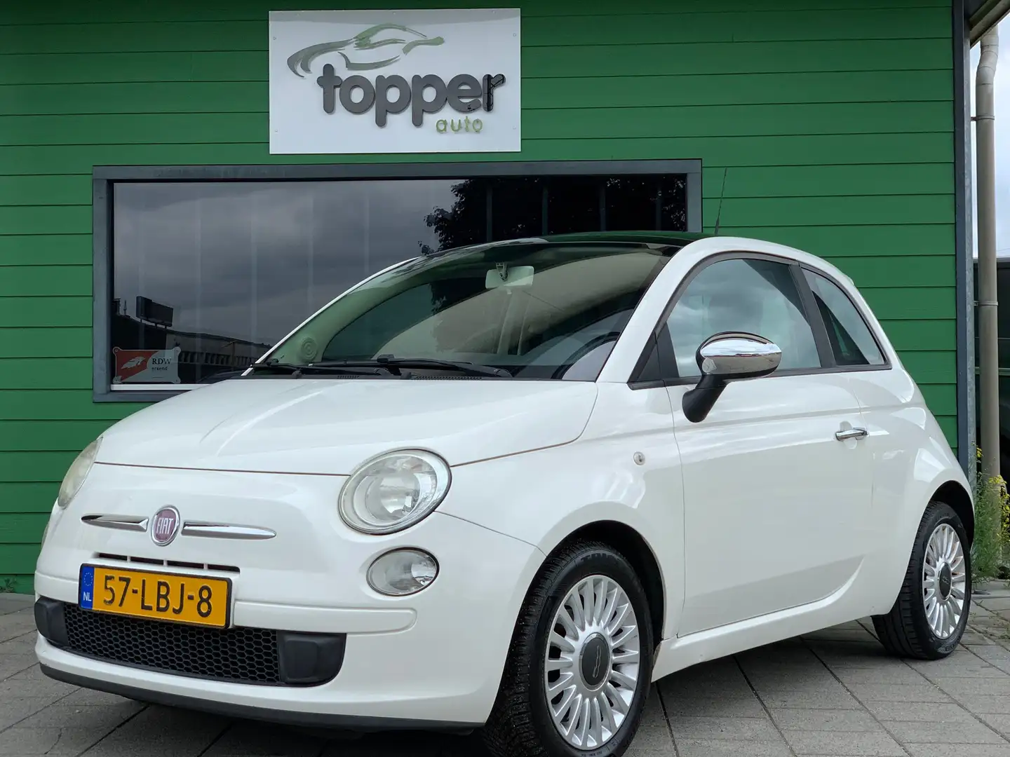 Fiat 500 1.2 Lounge | SchuifDak | Automaat | Airco | Wit - 1