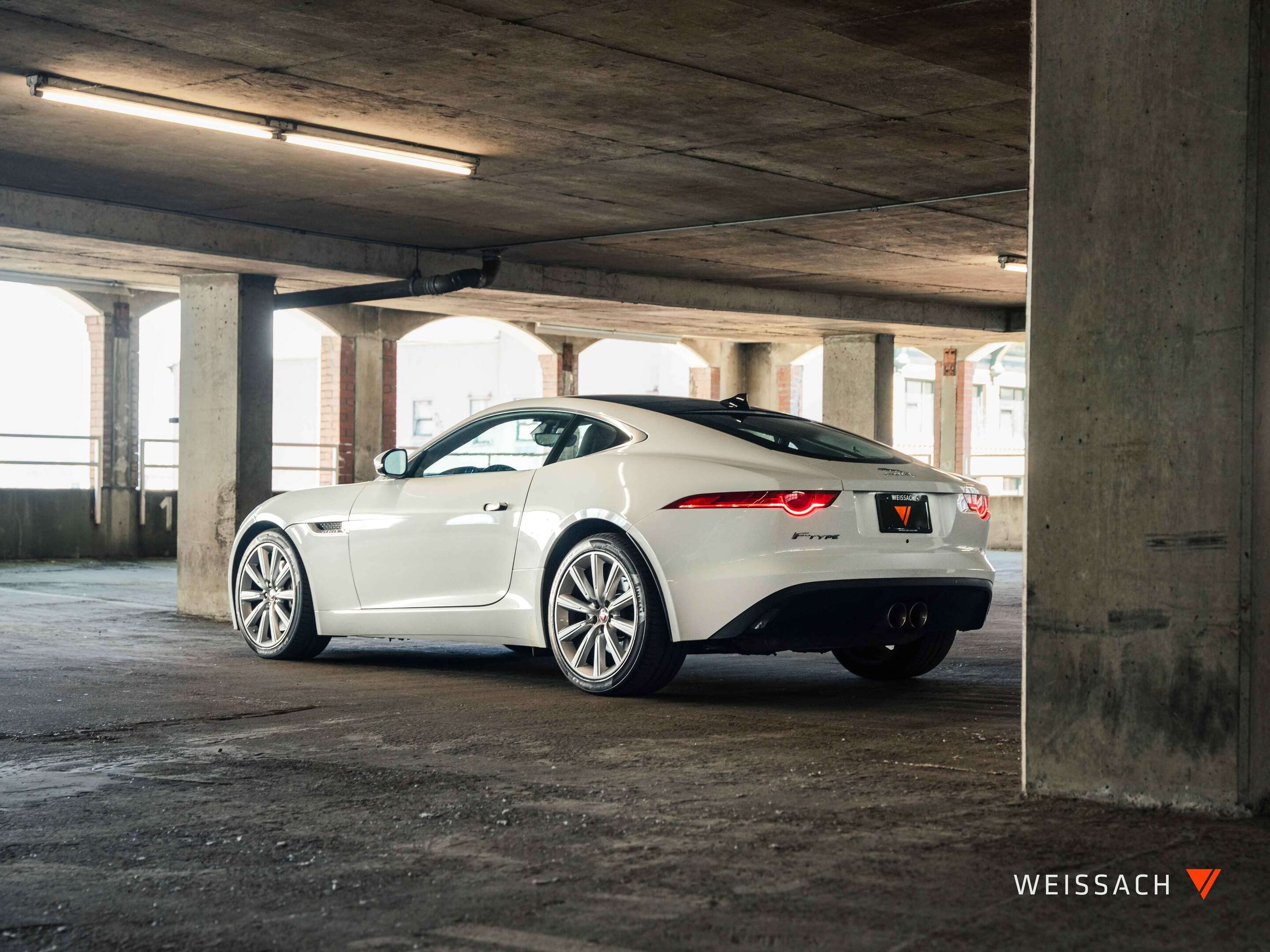 2016 Jaguar F-Type Coupe