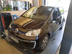 Volkswagen up! Edition Automatik NAVIV. KAMERA ALU GRA APS SITZHEIZUNG CLIMATRONIC