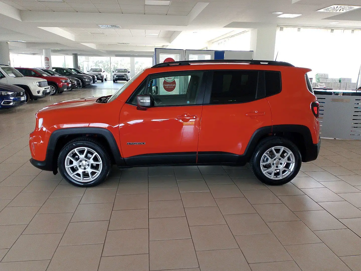 Jeep Renegade 1.6 Mjt 130 CV Limited Orange - 2