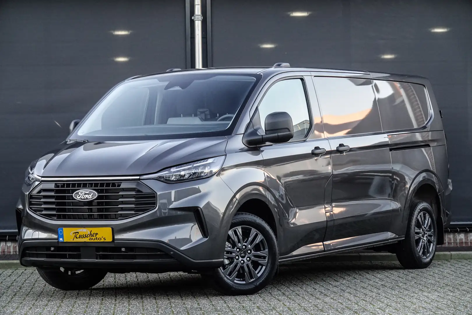 Ford Transit Custom L2H1 2.0Tdci 136Pk | Trend 320 | Dubbele Schuifdeu Grijs - 1