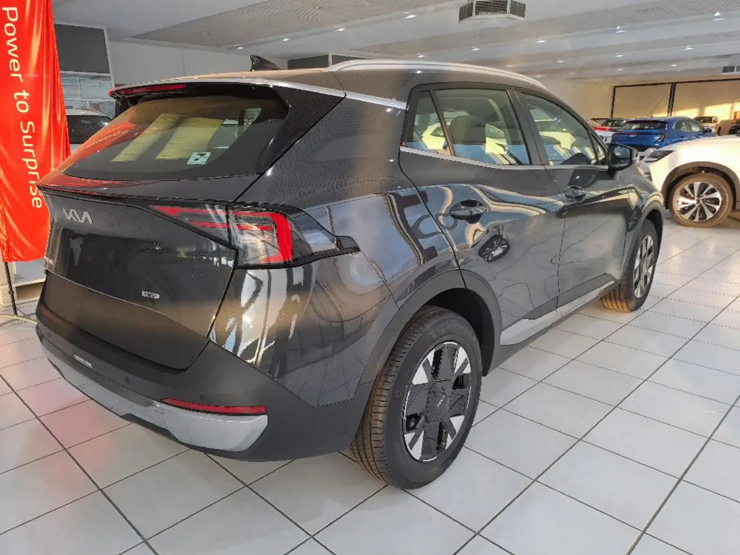 Kia Sportage 1.6 T-GDi HEV Concept 239 - 2