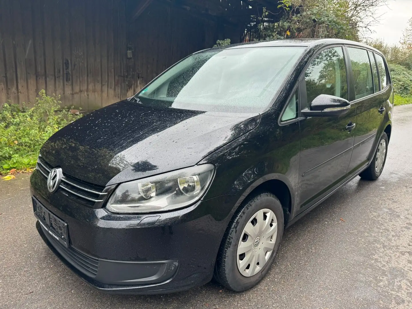 Volkswagen Touran Trendline *SHZ*SERVICEHEFT*TÜV 01/2027* Schwarz - 2