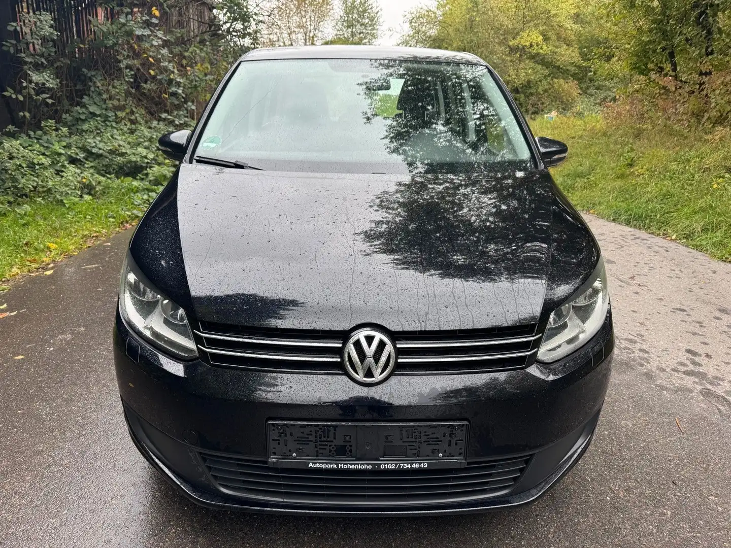 Volkswagen Touran Trendline *SHZ*SERVICEHEFT*TÜV 01/2027* Schwarz - 1