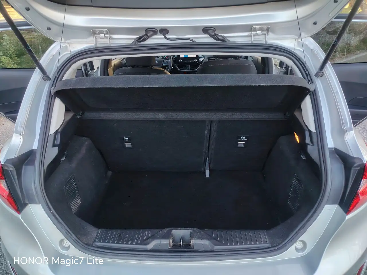 Ford Fiesta 5 portes — photo 17