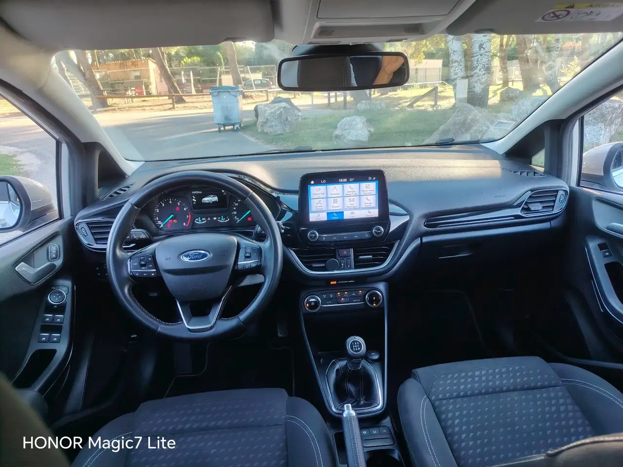 Ford Fiesta 5 portes — photo 15
