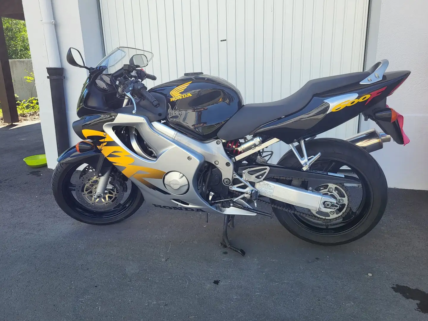 Honda CBR 600 Honda CBR 600 F Gris - 2