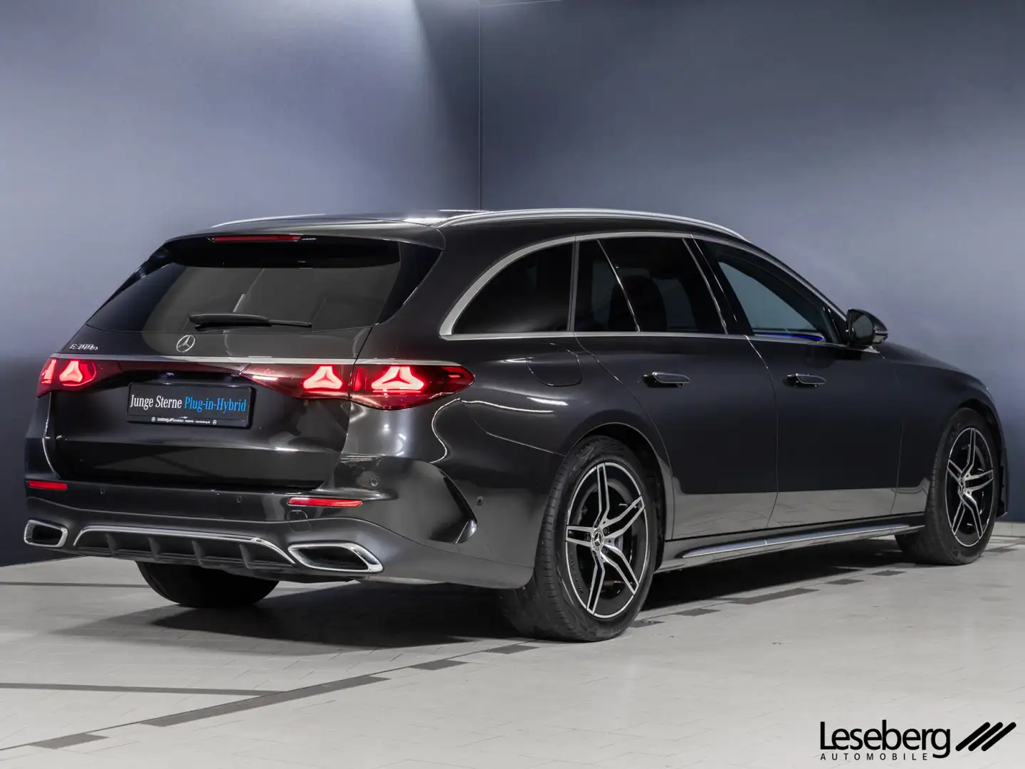 Mercedes-Benz E 300 E 300 e T AMG DIG.LIGHT / MBUX / AHK/ 360° / DAB Grau - 2