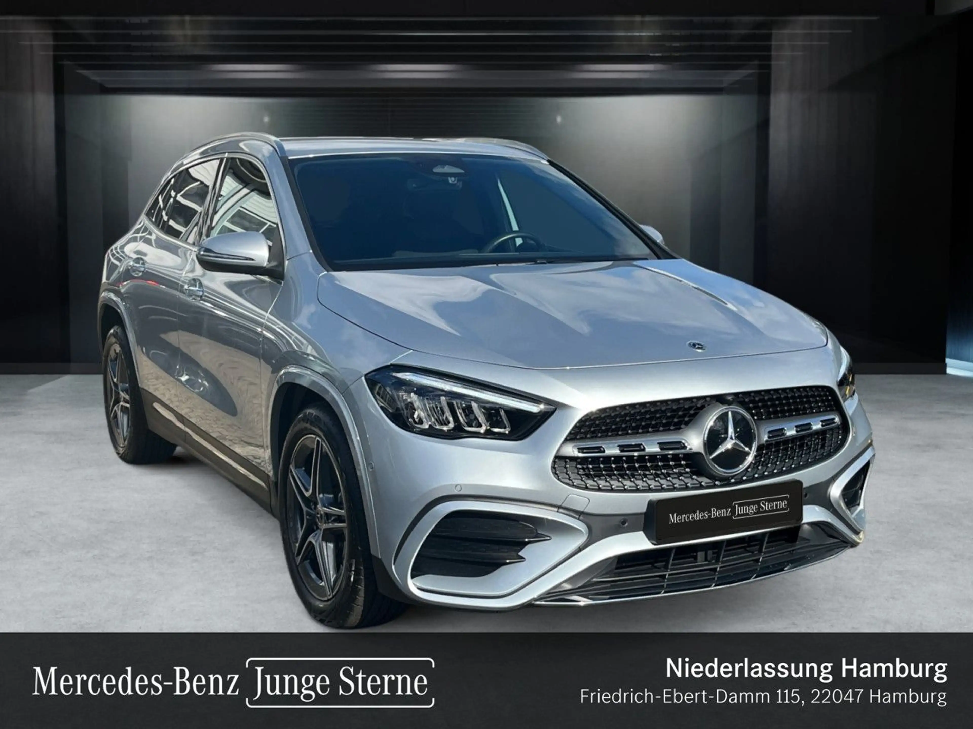 Mercedes-Benz GLA 200 AMG+LED+KAMERA+KEYLESS+7G — photo 2