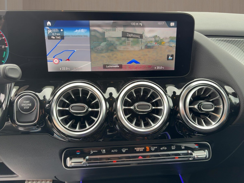 Mercedes-Benz GLA 250 GLA 250 e AMG/Dist/360/Multibeam/Night/Mem/Sound — photo 11