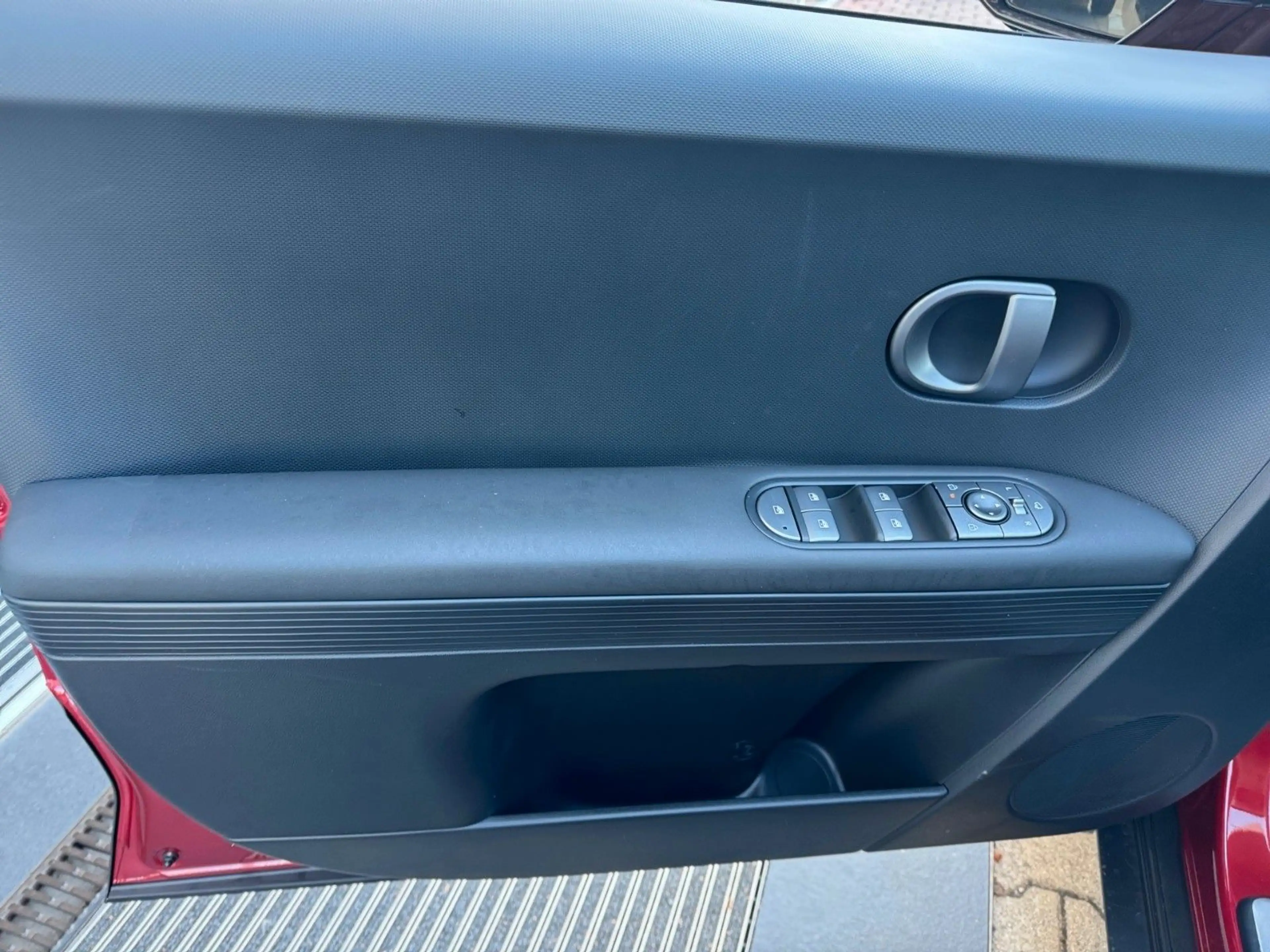 Hyundai IONIQ 5 84kWh 168kW Heckantrieb CENTRIQ 2027 — photo 16