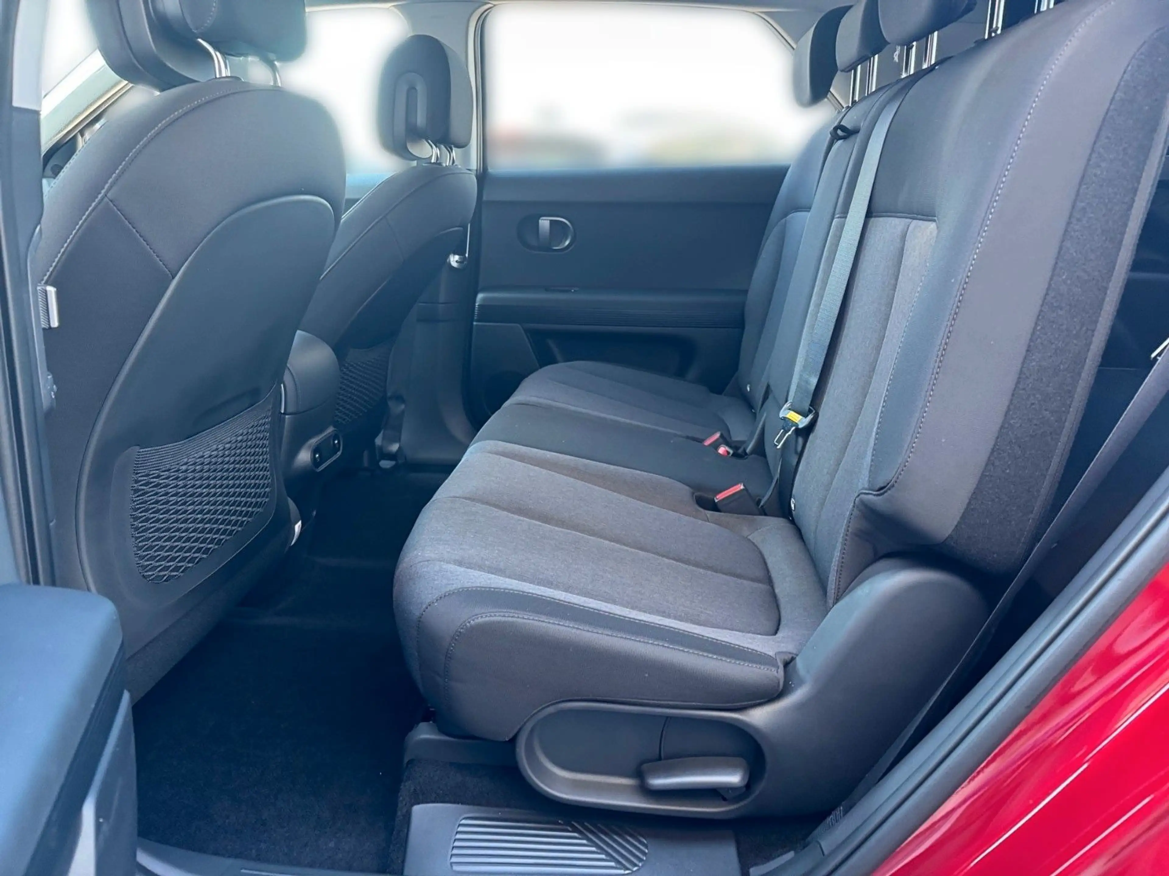 Hyundai IONIQ 5 84kWh 168kW Heckantrieb CENTRIQ 2027 — photo 11