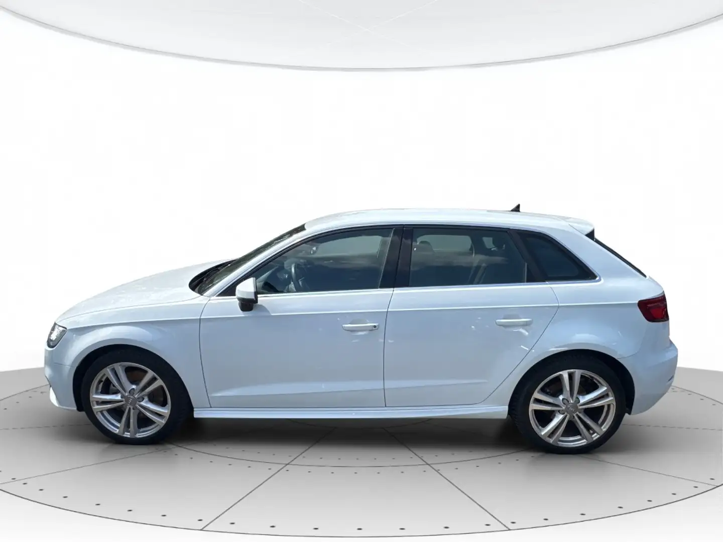 Audi A3 SPB 40 1.4 TFSI e-tron Admired s-tronic -PLUG IN- Wit - 2
