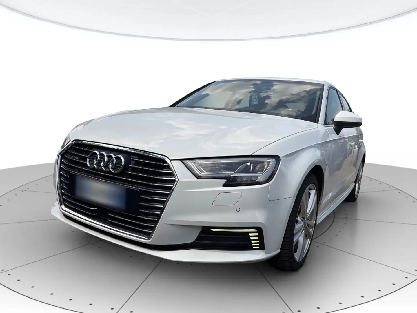 Audi A3 SPB 40 1.4 TFSI e-tron Admired s-tronic -PLUG IN- Wit - 1