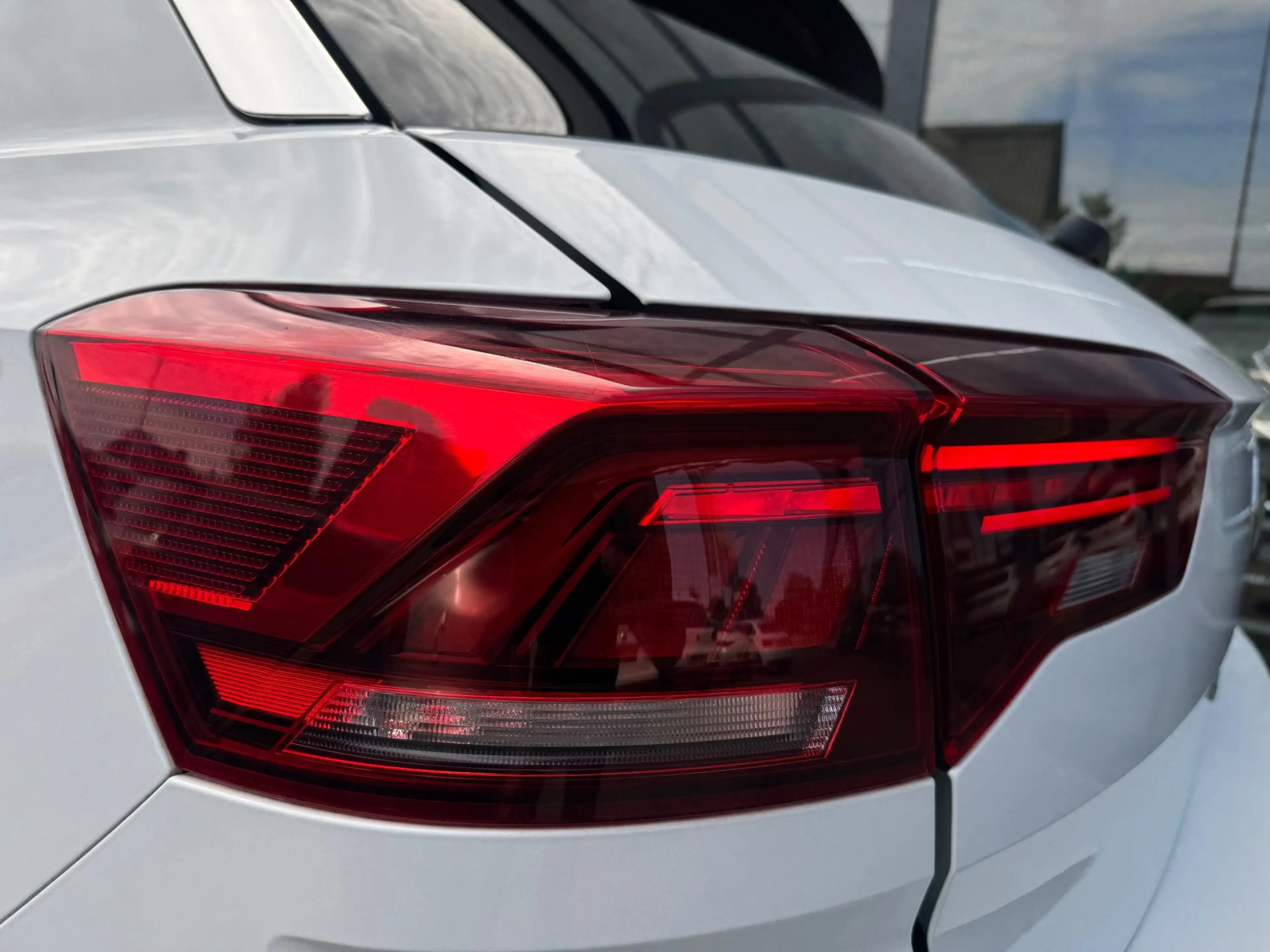 Volkswagen T-Roc 1.5 TSI Sport | Camera | Carplay — photo 11
