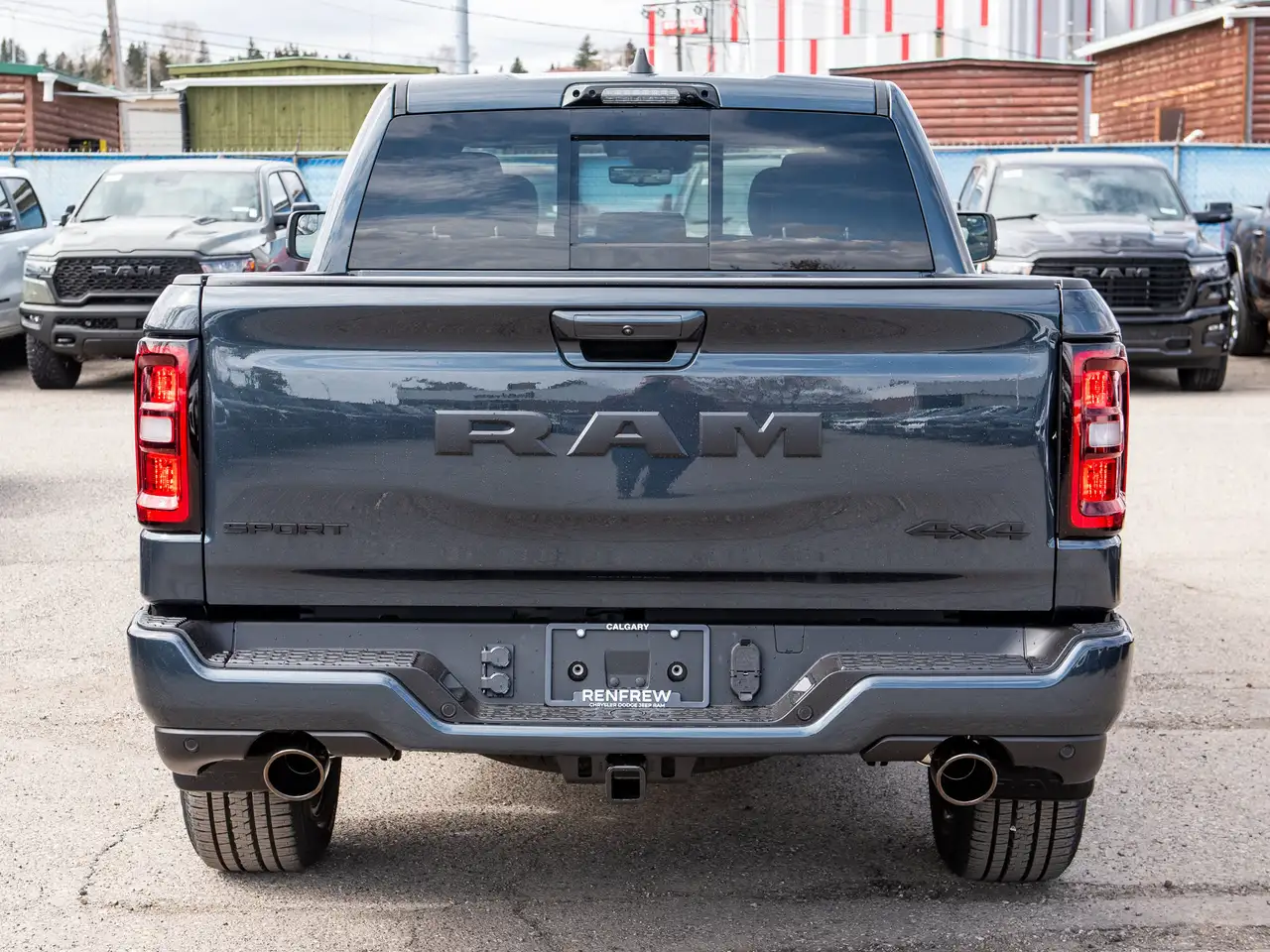 RAM 1500 снимка RAM 1500
