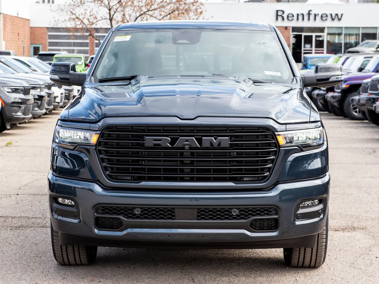 RAM 1500 снимка RAM 1500