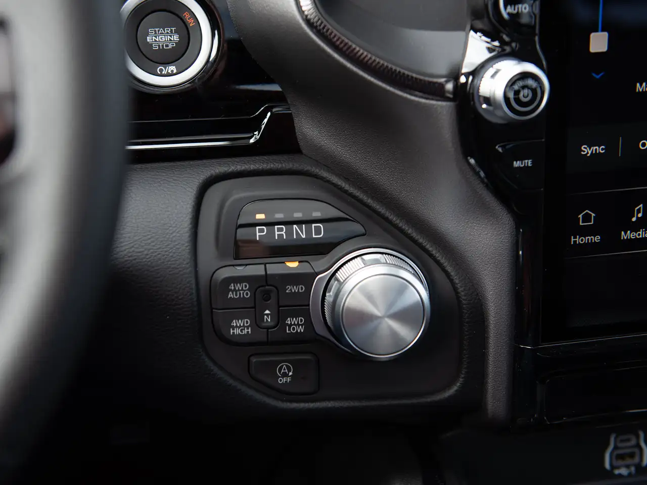 RAM 1500 photo RAM 1500