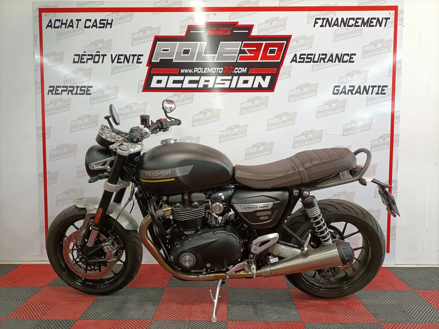 Triumph Speed Twin Gris - 2