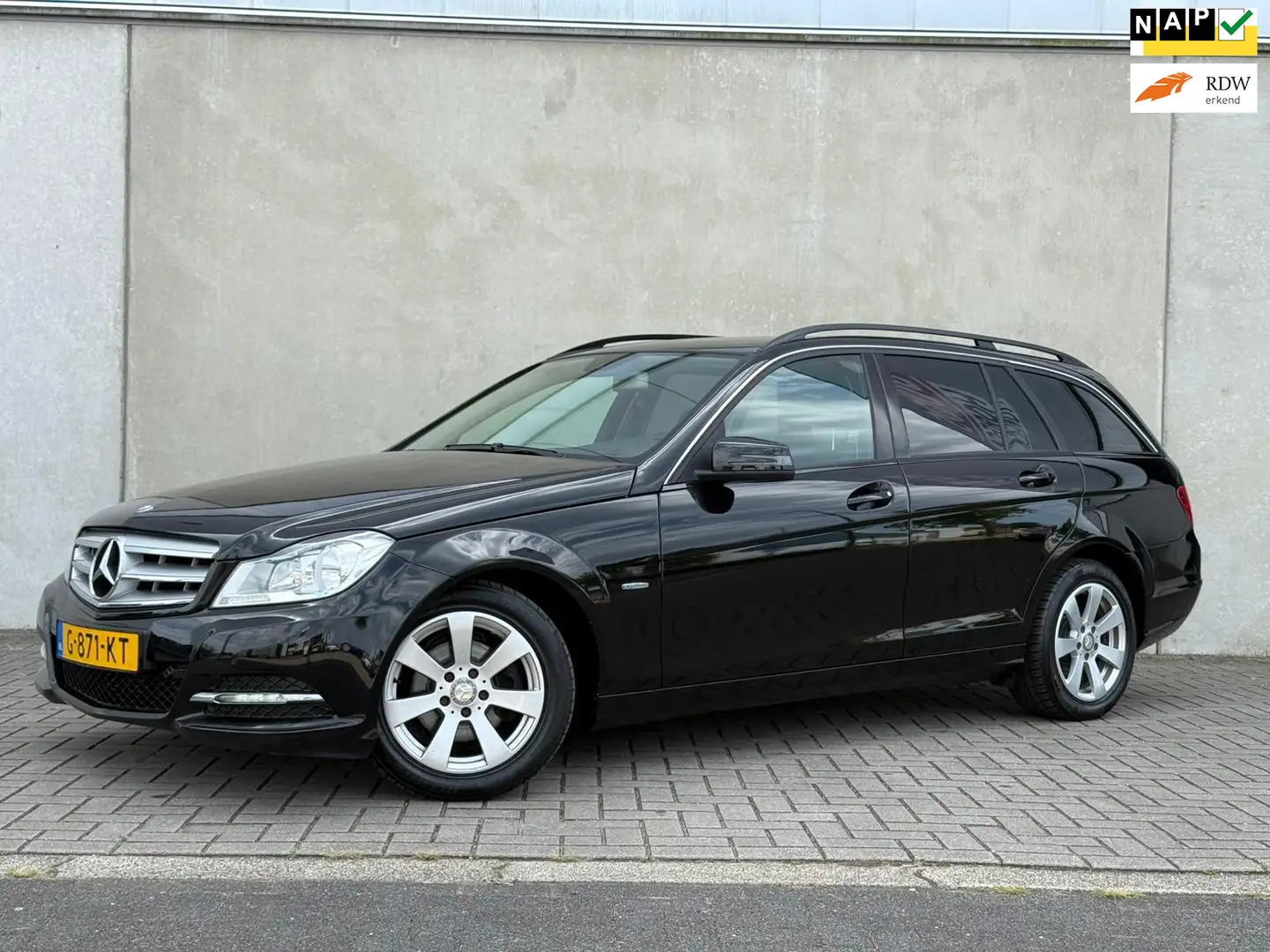 Mercedes-Benz C 180 Estate Elegance, APK, LM velgen Zwart - 1