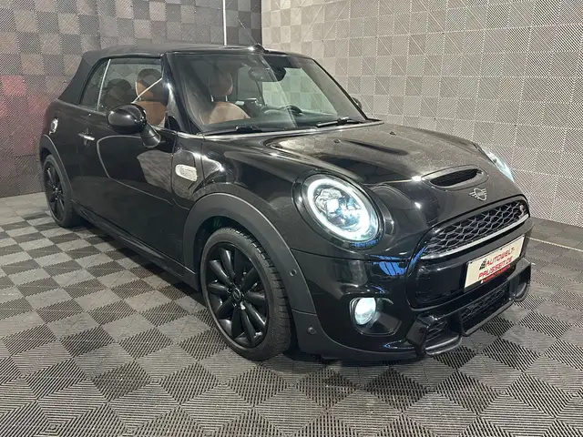 MINI Cooper S Cabrio*JCW*LED-PDC-SHZ-TEMPO-SP.FW-CARB